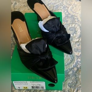 J.Renee size 9 black dress mules. Worn once to a wedding. Many compliments